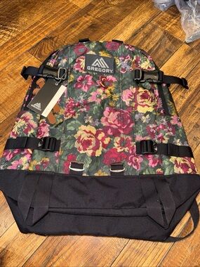 Gregory All Day V2.1/garden tapestry